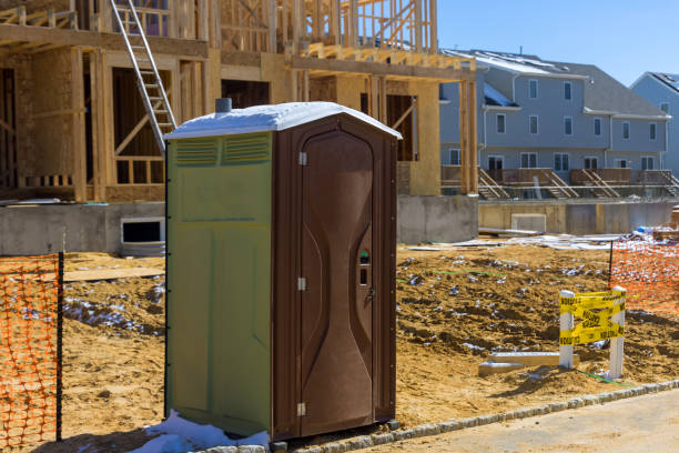 Professional porta potty rental in Orange Blossom, CA
